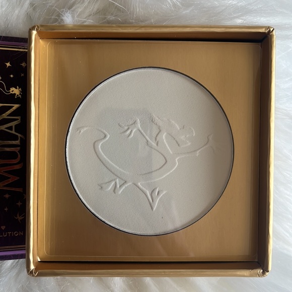 Disney Mulan I ❤️ Revolution setting powder - Picture 2 of 5